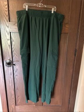 Ava & Viv Dark Green Cargo Pants with Elastic Waist